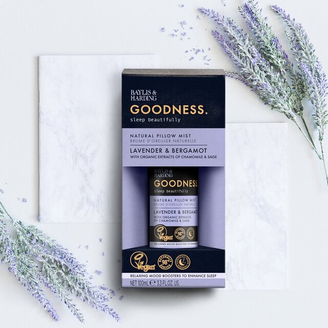 Baylis & Harding Goodness Sleep Pillow Mist thumbnail 3