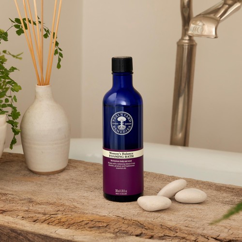 Neal's Yard Remedies Womens Balance Foaming Bath thumbnail 3