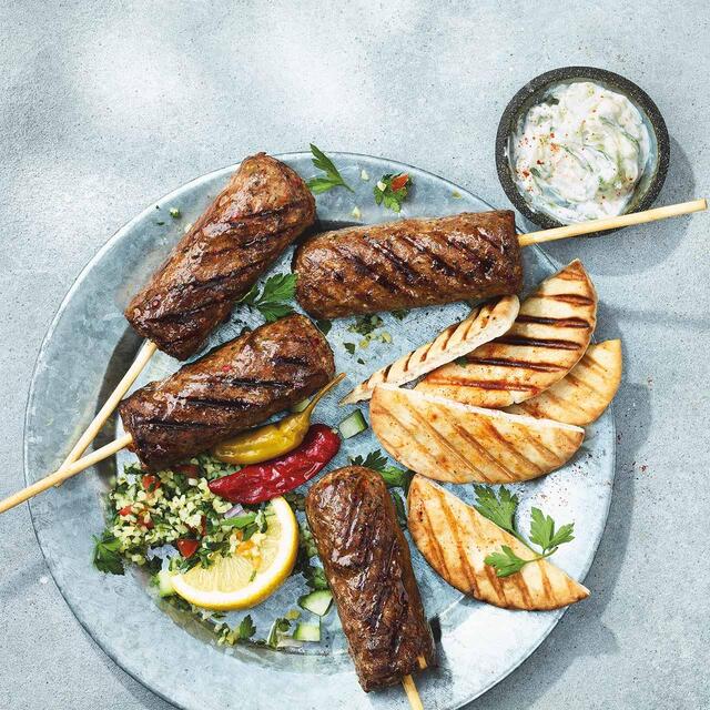 M&S 4 Turkish Style British Beef Kebabs thumbnail 3