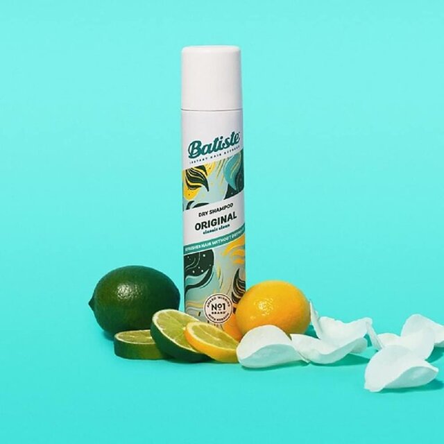 Batiste Dry Shampoo Original, Fresh & Clean Fragrance thumbnail 2