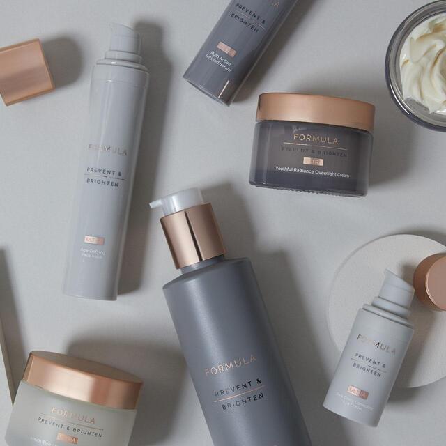 M&S Formula Dark Circles Eye Cream thumbnail 2