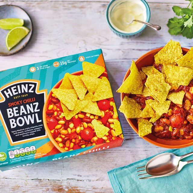 Heinz Smoky Chilli Beans Bowl Frozen Ready Meal thumbnail 2
