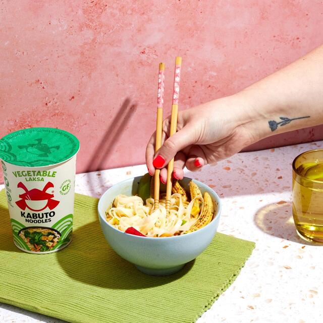 Kabuto Noodles Vegetable Laksa thumbnail 3