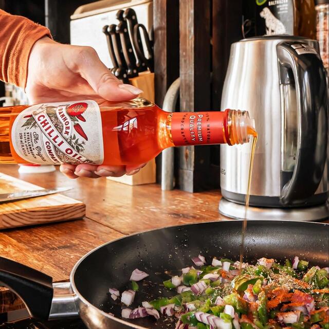 Banhoek Chilli Oil thumbnail 9