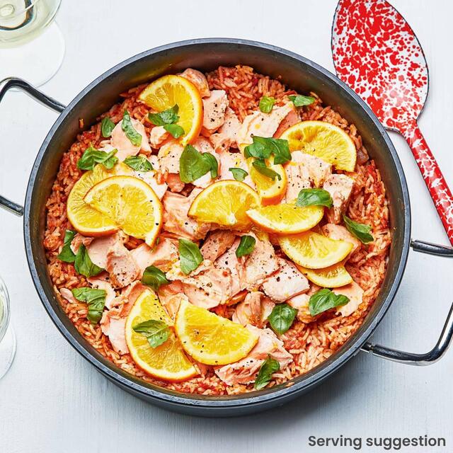 Ocado 2 Salmon Skinless Mid/Tail Fillets thumbnail 5