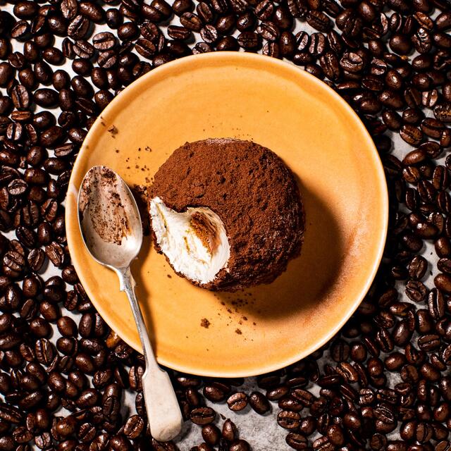 Crosta & Mollica Caffe Latte Tartufi Gelato thumbnail 2