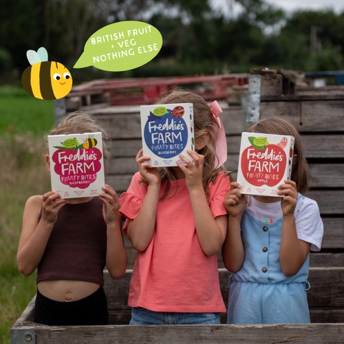 Freddie's Farm Fruity Bites Multipack Raspberry thumbnail 5