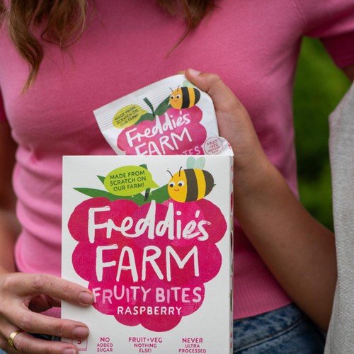 Freddie's Farm Fruity Bites Multipack Raspberry thumbnail 6