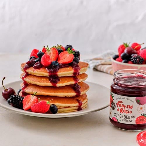 Fearne & Rosie Superberry Jam 70% Fruit thumbnail 5