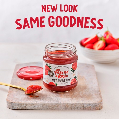 Fearne & Rosie Strawberry Jam 70% Fruit thumbnail 3