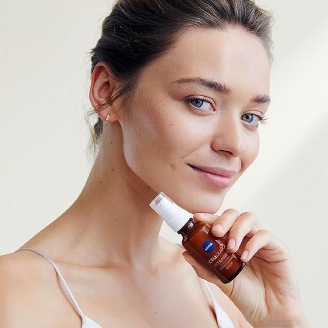 NIVEA Cellular Professional Vitamin C Serum thumbnail 4