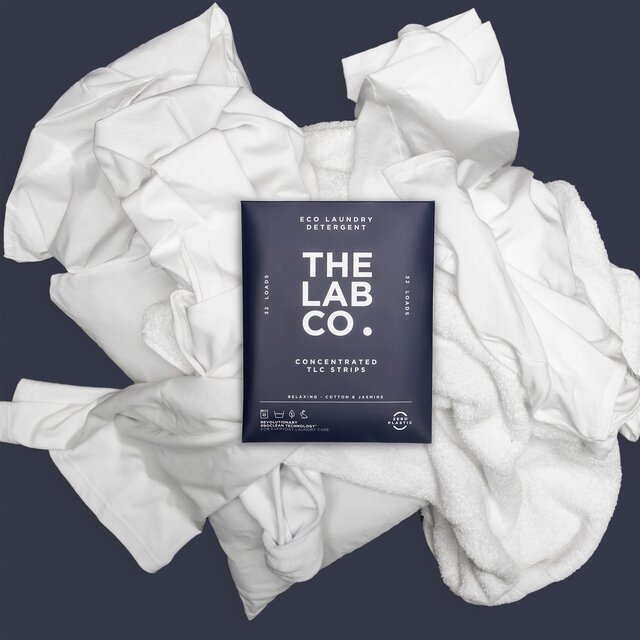 The Lab Co. Laundry Detergent Sheets Non Bio Relaxing Scent 32 Loads thumbnail 3