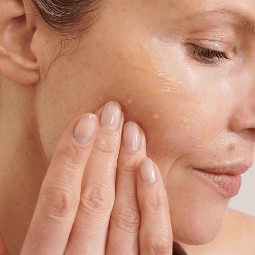 Balance Me Super Berry Cleansing Balm thumbnail 4