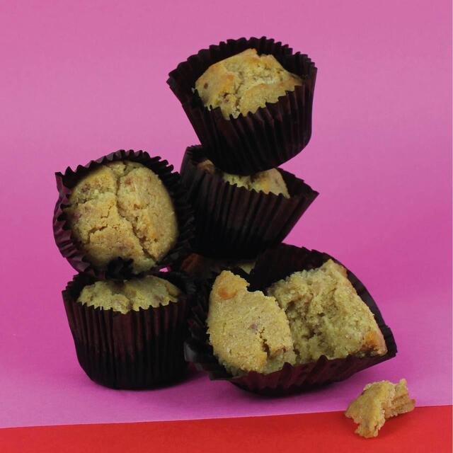 Fatt Raspberry Ripple Ketogenic Muffin thumbnail 2