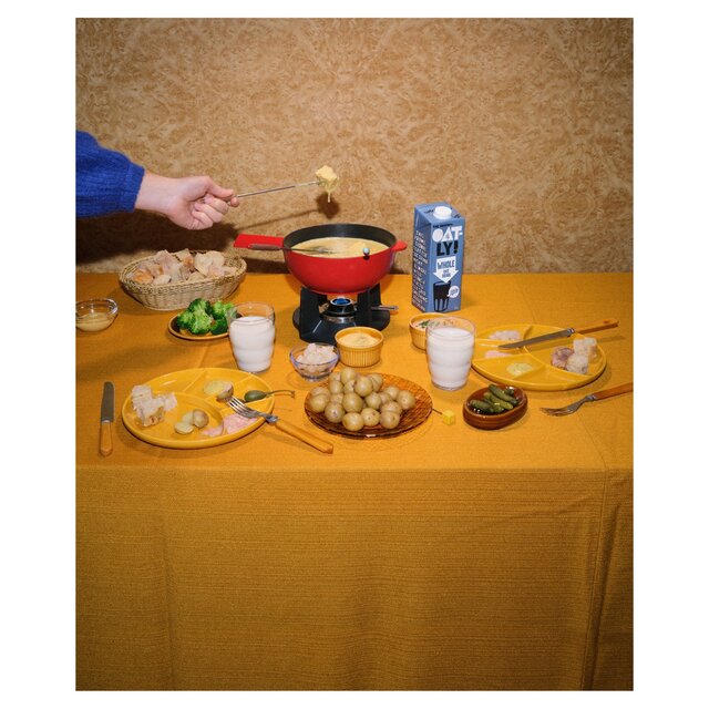 Oatly Oat Drink Whole Long Life thumbnail 2