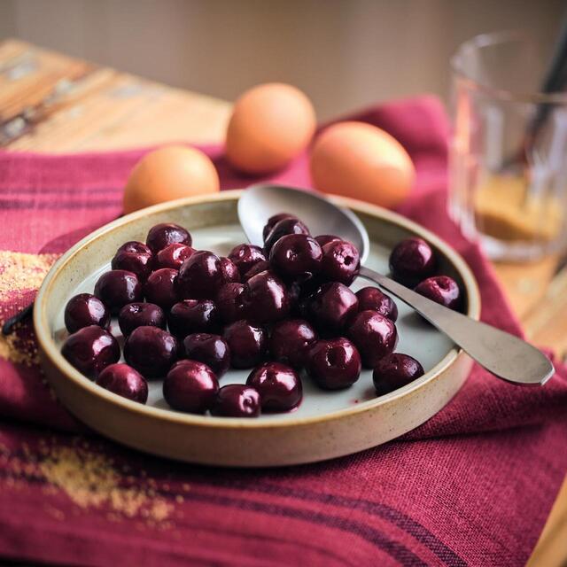 Picard Organic cherries thumbnail 2