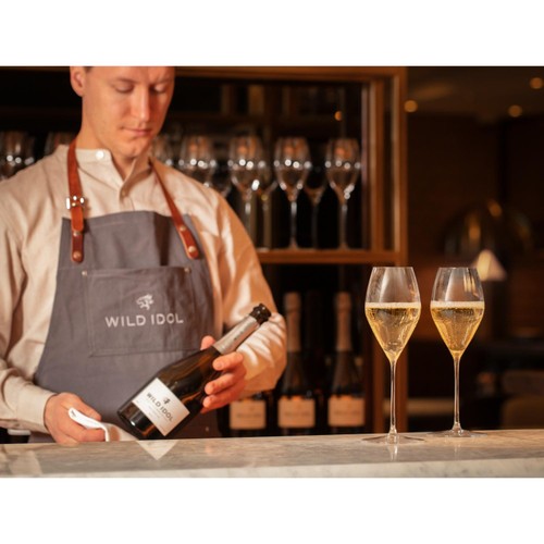 Wild Idol Alcohol Free 0.0% Sparkling White thumbnail 4