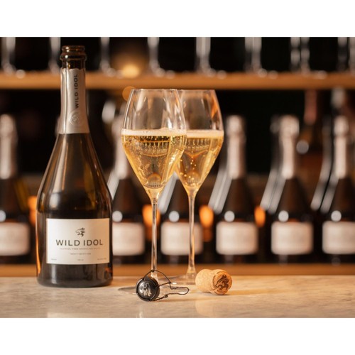 Wild Idol Alcohol Free 0.0% Sparkling White thumbnail 7
