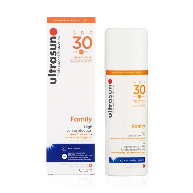 Ultrasun SPF 30 Family Sunscreen thumbnail 3