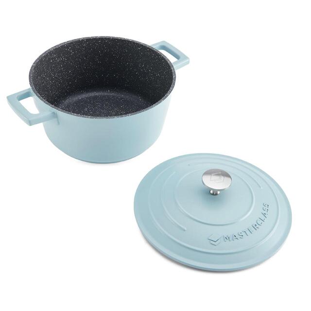 MasterClass Sky Blue Cast Aluminium Casserole Dish, 2.5L thumbnail 4