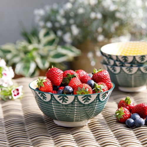 KitchenCraft Leafy Green Print Ceramic Bowls thumbnail 3
