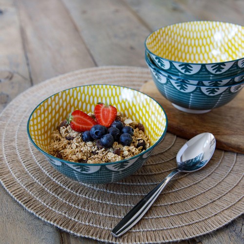 KitchenCraft Leafy Green Print Ceramic Bowls thumbnail 4
