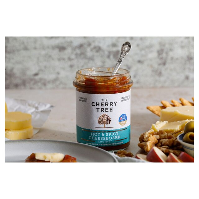 The Cherry Tree Hot & Spicy Cheeseboard Chutney thumbnail 2