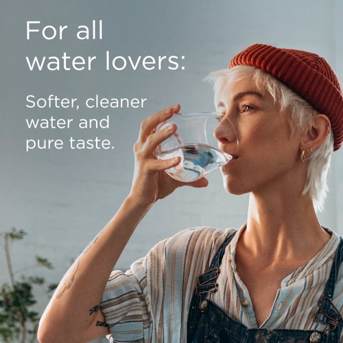 BRITA Glass Water Filter Jug Light Blue (2.5L)  thumbnail 4
