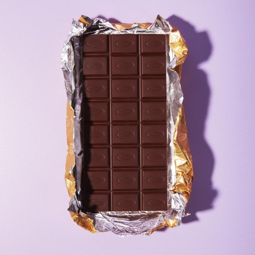 Raw Halo Mylk & Hazelnut Truffle Centres Vegan Chocolate Bar thumbnail 3