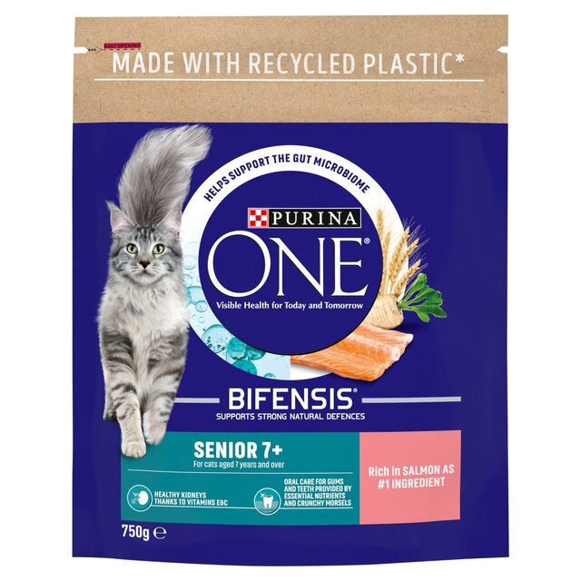 Purina One Senior 7+ Salmon Dry Cat Food thumbnail 2