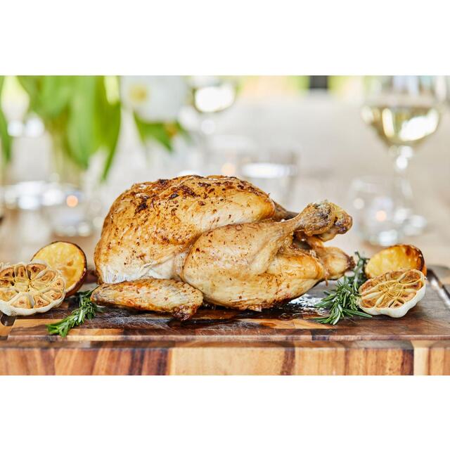 Herb Fed Free Range Chicken thumbnail 2