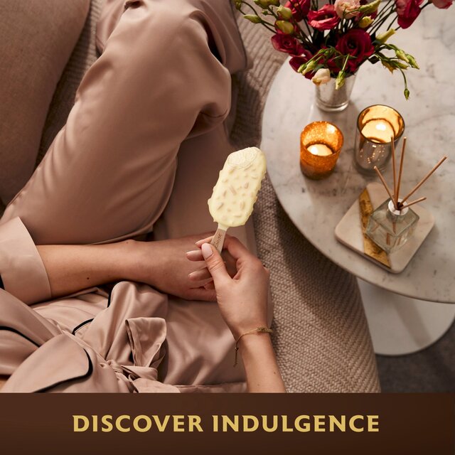 Magnum Mini White Chocolate & White Chocolate Almond Ice Cream Sticks thumbnail 6