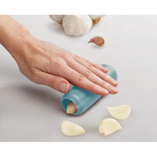 Joseph Joseph Duo Garlic Peeler (Opal) thumbnail 2