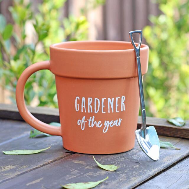 Gardener of the Year Pot Mug and Shovel Spoon thumbnail 2