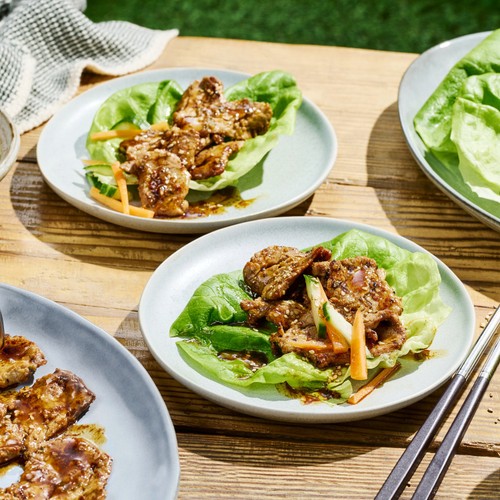 Kikkoman Japanese Sesame & Soy Dressing Sauce thumbnail 3