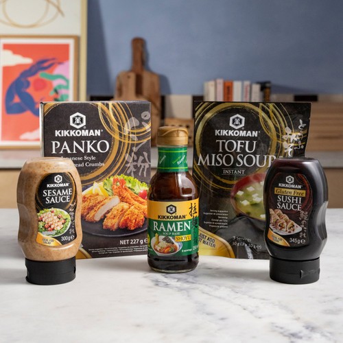 Kikkoman Japanese Sesame & Soy Dressing Sauce thumbnail 5