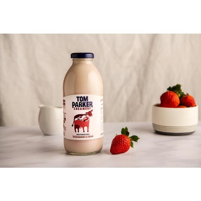 Tom Parker Creamery Strawberries & Cream Flavoured Milk thumbnail 3