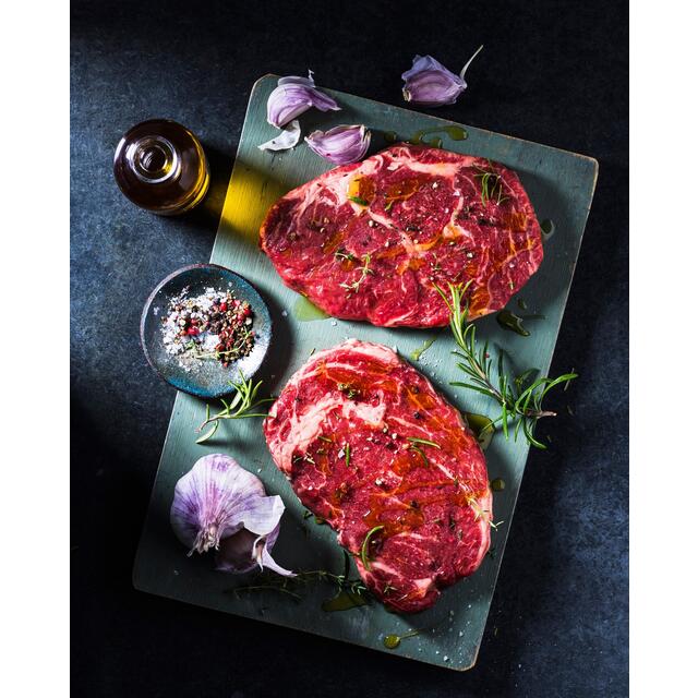 M&S Collection British Sirloin Steak Salt Dry Aged thumbnail 2