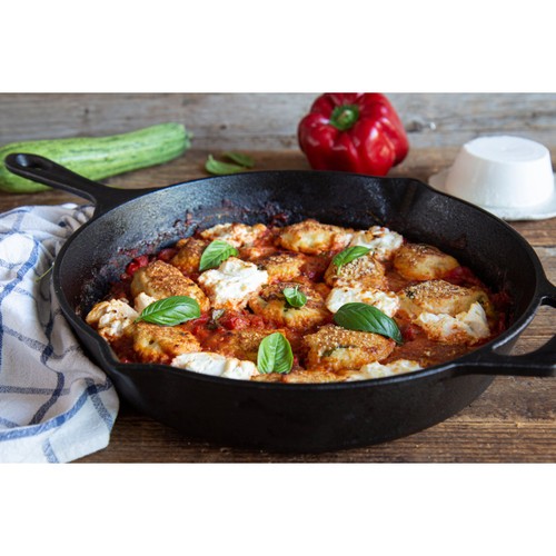 Mutti Polpa Finely Chopped Italian Tomatoes & Basil  thumbnail 4