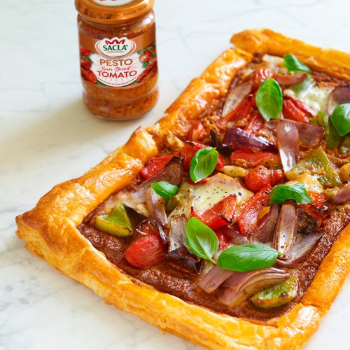 Sacla' Sun Dried Tomato Pesto thumbnail 6