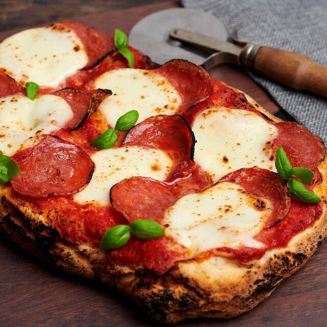 Dell'Ugo Italian Pinsa with Garlic Oil thumbnail 5