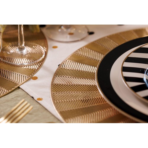 Mikasa PU Round Placemats, Gold, 38cm thumbnail 4