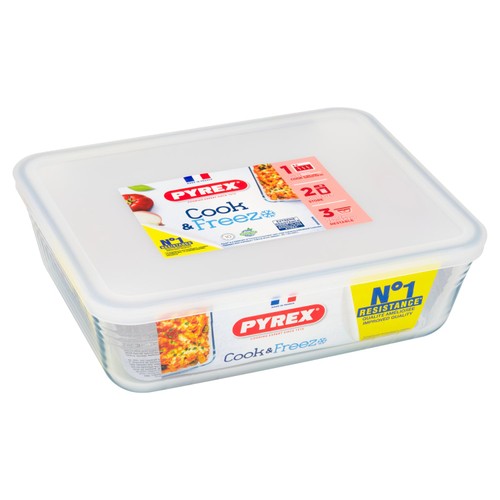 Pyrex Cook & Freeze Dish with Lid 2.6L