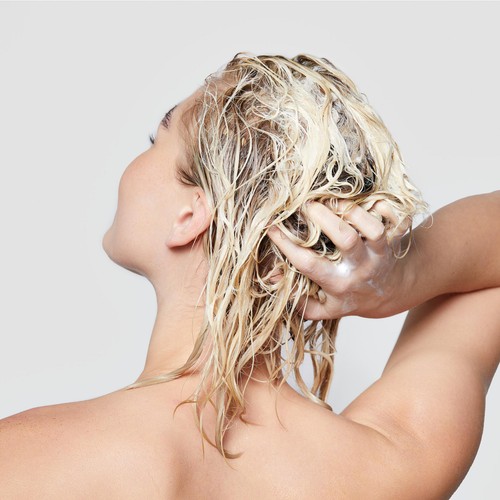 Philip Kingsley Flaky Itchy Scalp Anti-Dandruff Shampoo thumbnail 6