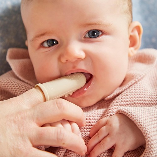 Matchstick Monkey Gigi Giraffe Teething Starter Set thumbnail 5