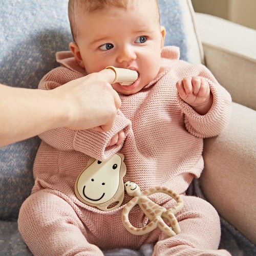 Matchstick Monkey Gigi Giraffe Teething Starter Set thumbnail 8