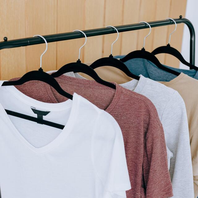 Non Slip Velvet Hangers with Swivel Hook, Black, 5pk thumbnail 3