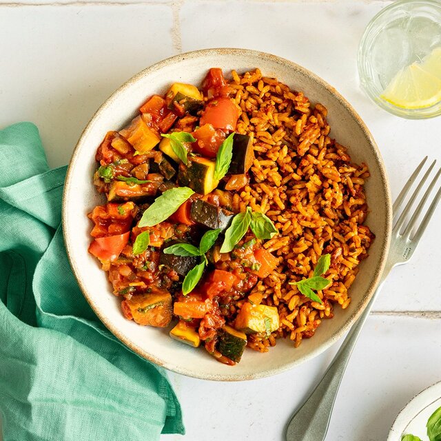 Merchant Gourmet SunBlush Tomato & Basil Wholegrain & White Microwave Rice thumbnail 4