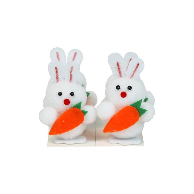 Bunnies With Carrots Easter Decorations