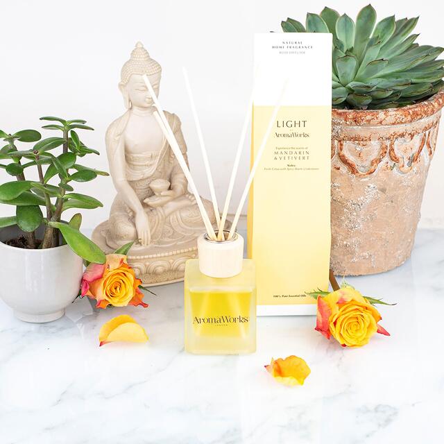 AromaWorks Reed Diffuser Mandarin & Vertivert thumbnail 2